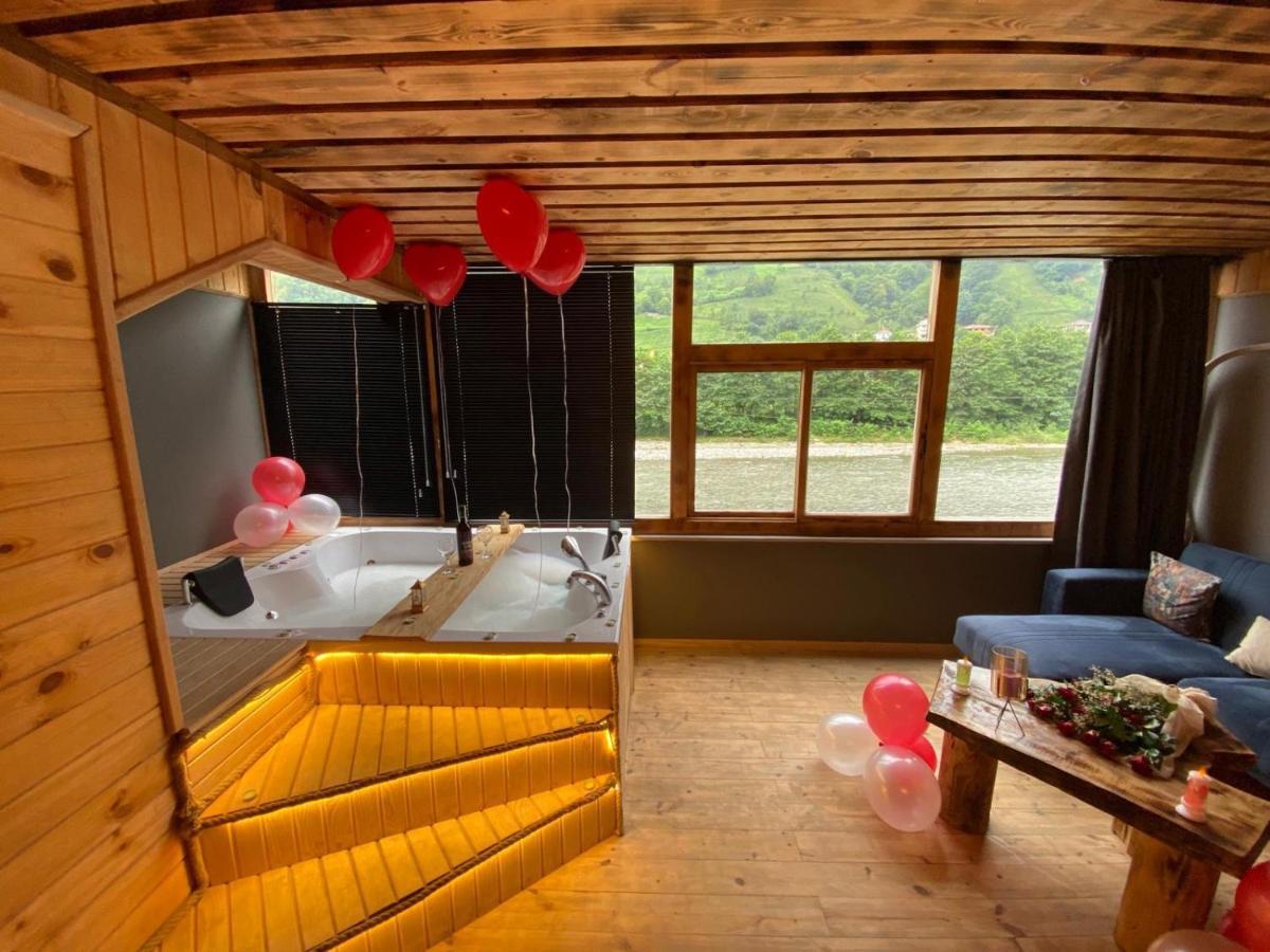 Heaven Vip Wooden Palace Bed & Breakfast Ardesen Luaran gambar